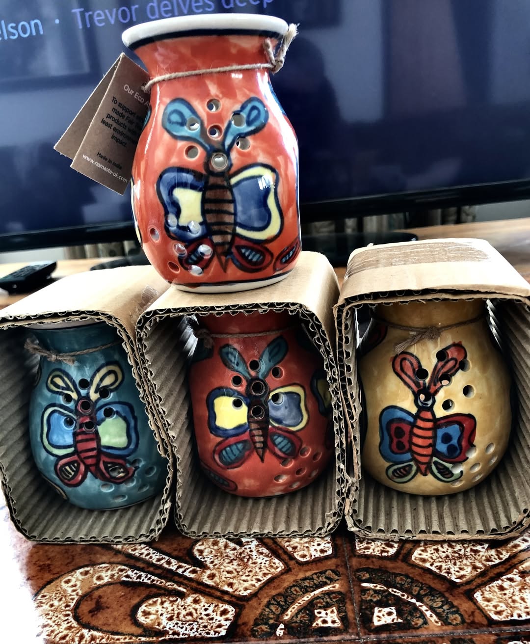 Oil Burner in Orange (hand-painted ceramic)