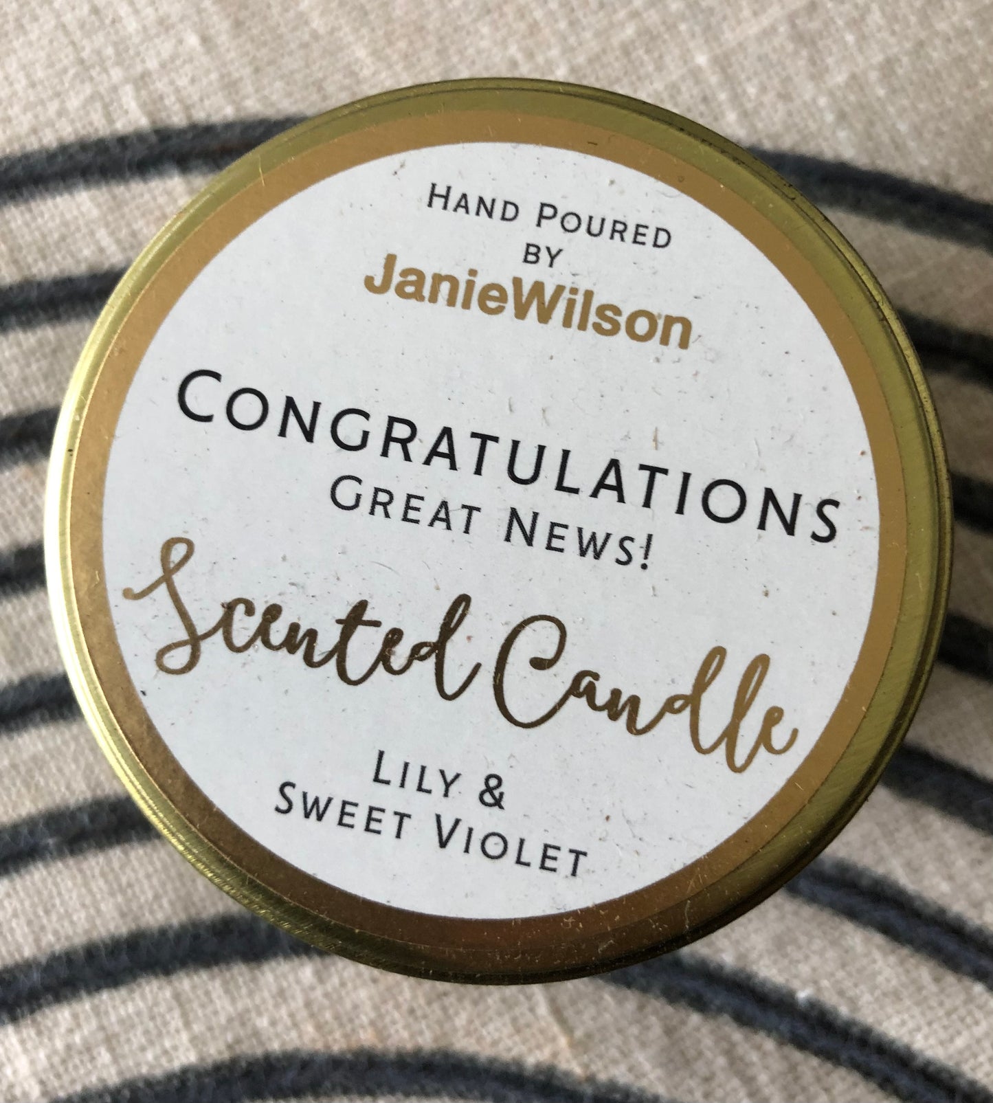 Congratulations (candle in a tine - Lily & Sweet Violet)