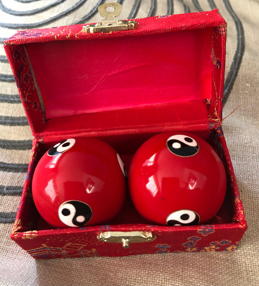 Baoding balls/Chinese anti-stress balls (red)